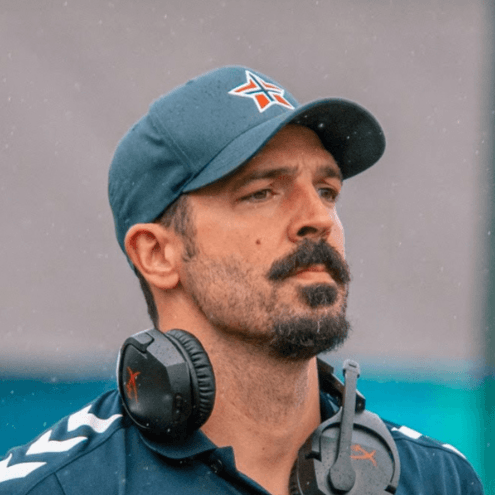 Jesse Alderfer headshot